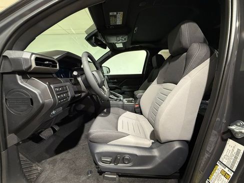 New 2026 Toyota Tacoma TRD Off-Road AWD/4WD image 12