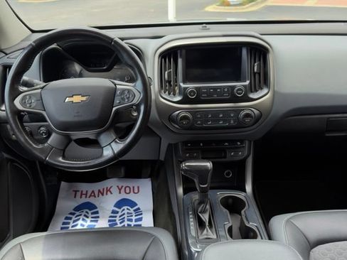 Used 2018 Chevrolet Colorado Z71 AWD/4WD image 16