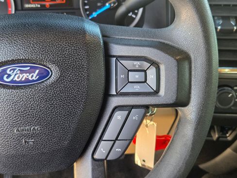 Used 2017 Ford F250 XLT w/ XLT Value Package image 25