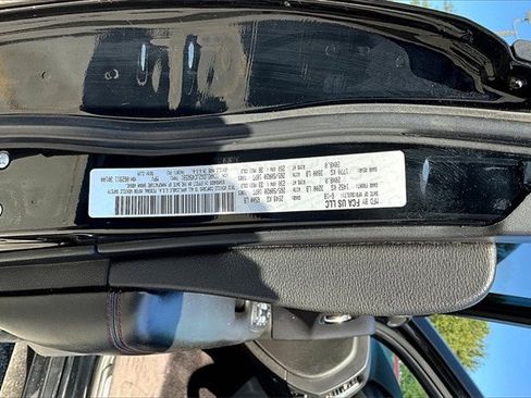 Used 2018 Dodge Durango GT w/ Premium Group image 31