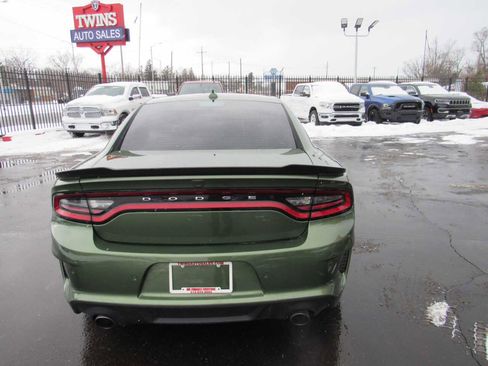 Used 2022 Dodge Charger Scat Pack image 6