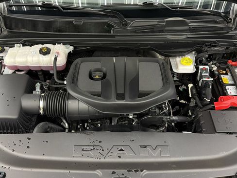 Used 2025 RAM 1500 Laramie w/ Laramie Southwest Edition AWD/4WD image 16
