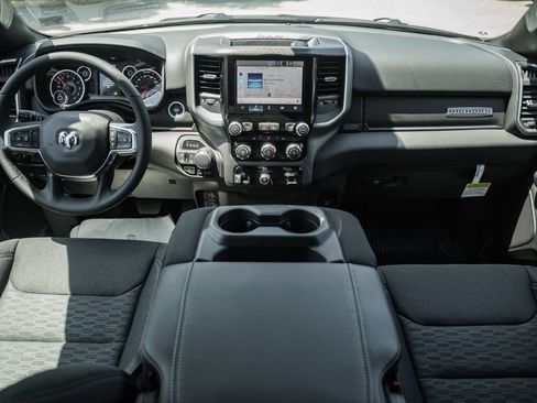New 2026 RAM 1500 Big Horn AWD/4WD image 23