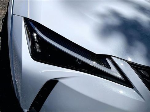 Certified 2026 Lexus UX 300h AWD w/ Accessory Package (2T) image 32