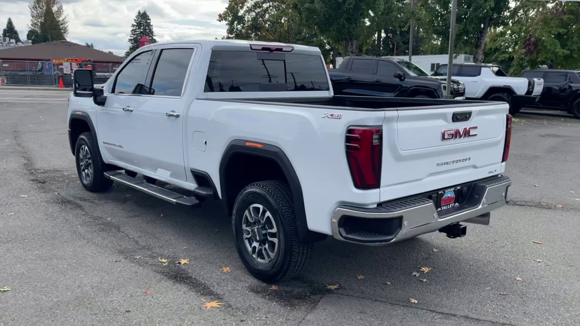 New 2026 GMC Sierra 3500 SLT w/ SLT Premium Package AWD/4WD image 75