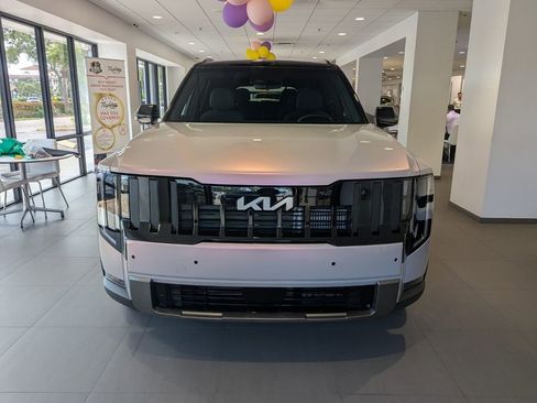 New 2027 Kia Telluride S FWD image 2
