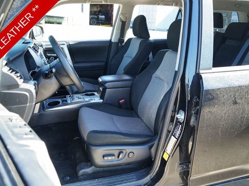 Used 2021 Toyota 4Runner SR5 image 7