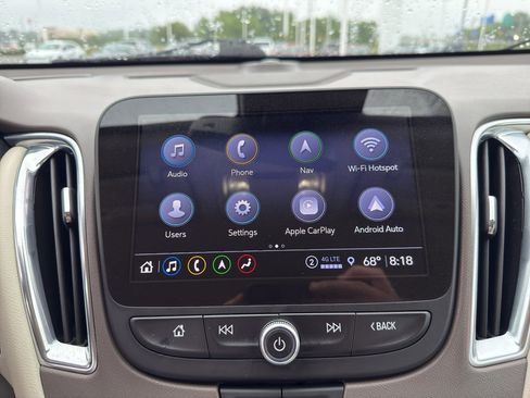 Used 2024 Chevrolet Malibu LT FWD image 16