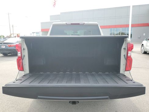 Used 2026 Chevrolet Silverado 1500 RST w/ RST Select Package AWD/4WD image 9