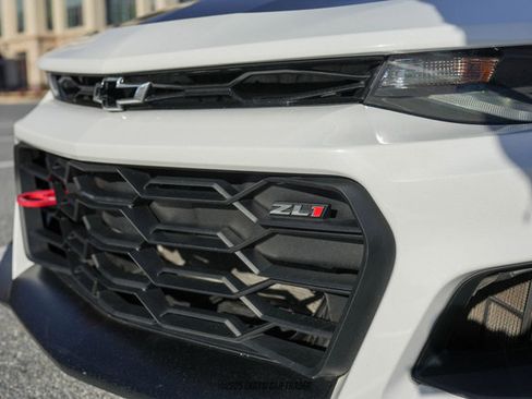 Used 2017 Chevrolet Camaro ZL1 image 57