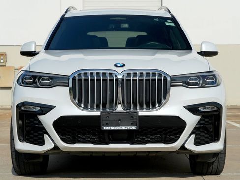 Used 2019 BMW X7 xDrive40i w/ Premium Package AWD/4WD image 17