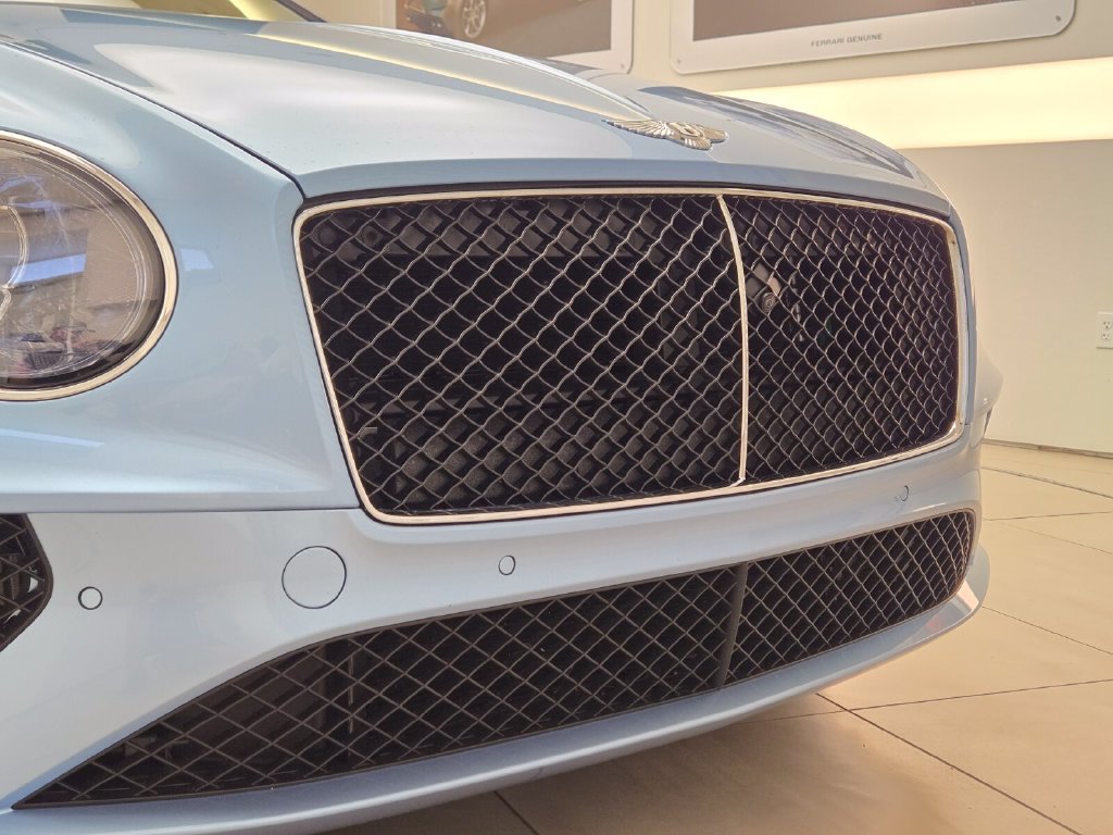 Used 2024 Bentley Continental GT AWD/4WD image 9