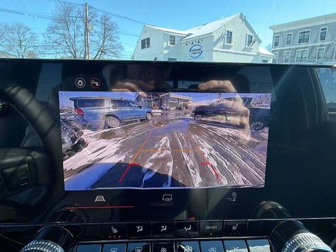 New 2025 GMC Canyon Elevation w/ Convenience Package image 11