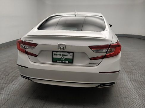 Used 2018 Honda Accord Sport image 7