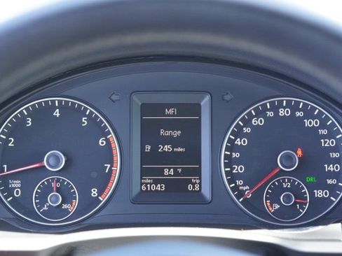 Used 2012 Volkswagen Eos Lux FWD image 19