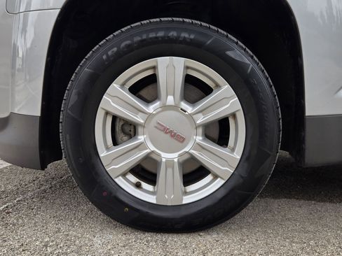 Used 2014 GMC Terrain SLE FWD image 32