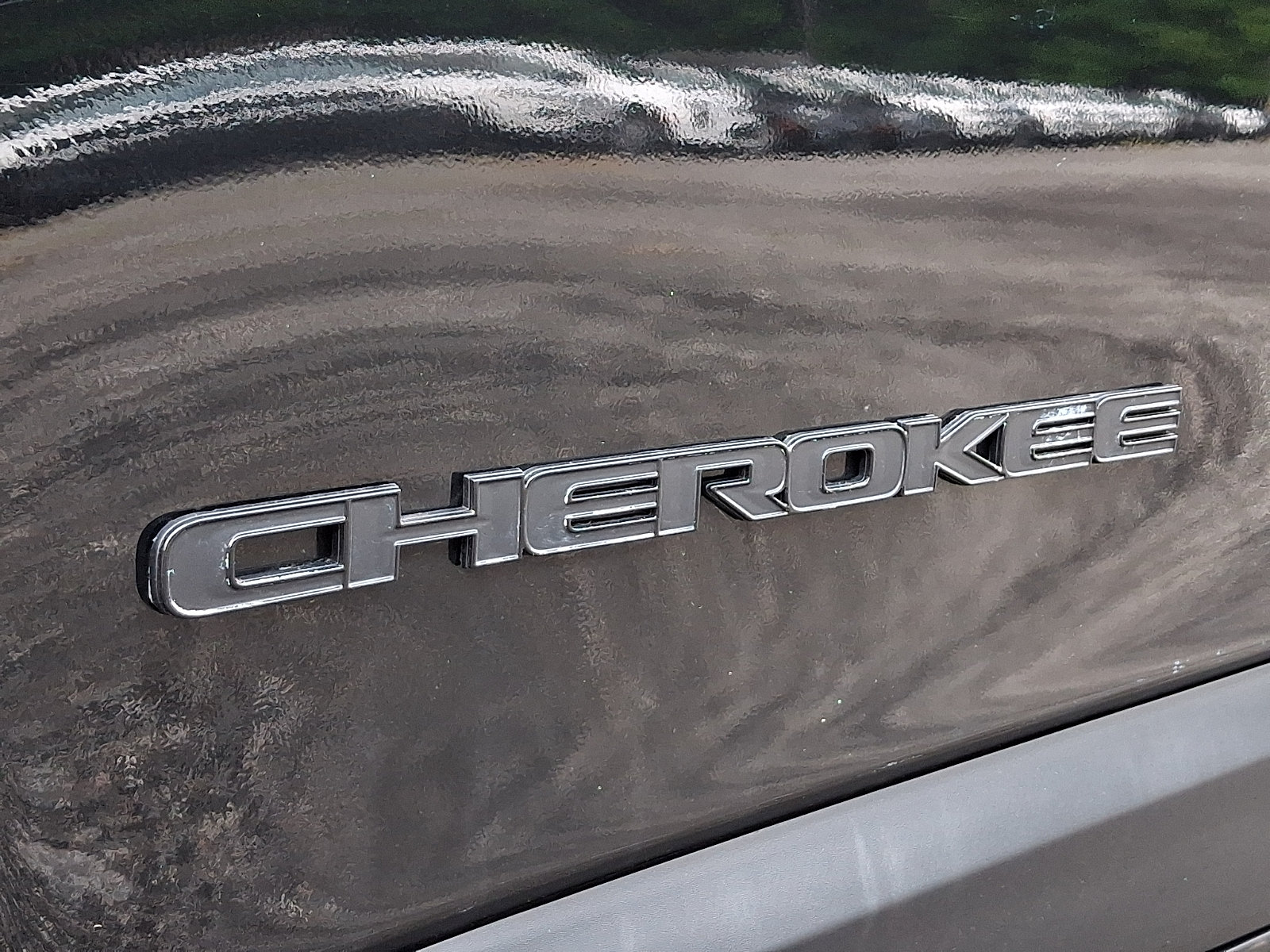 Certified 2020 Jeep Cherokee Latitude Plus AWD/4WD image 30