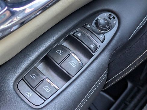 Used 2023 INFINITI QX80 Premium Select w/ Cargo Package image 23