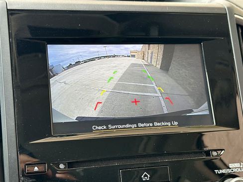 Certified 2023 Subaru Forester Premium AWD/4WD image 18