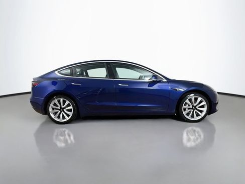 Used 2018 Tesla Model 3 Long Range RWD image 8