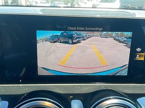 Used 2021 Mercedes-Benz GLB 250 image 20