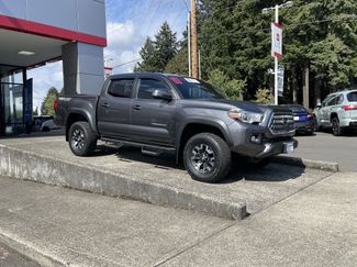 Used 2018 Toyota Tacoma TRD Off-Road w/ Technology Package AWD/4WD 360° Tour