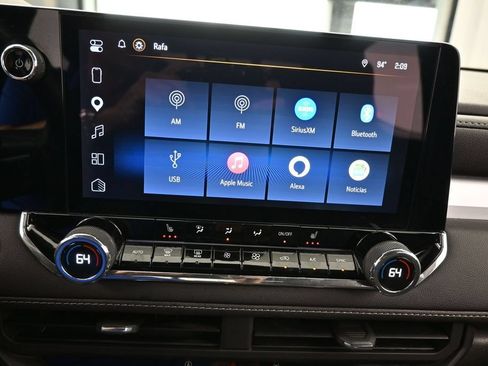 Used 2025 Chevrolet Colorado LT RWD image 27