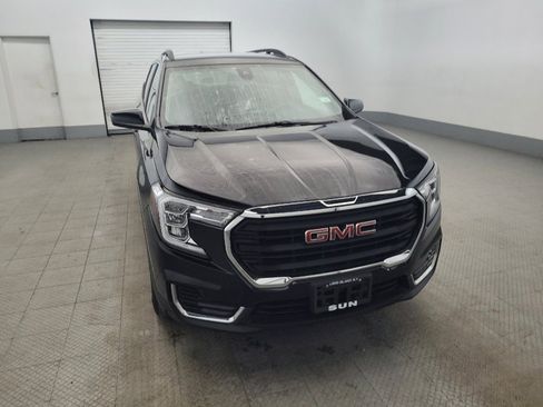 Used 2022 GMC Terrain SLE w/ Driver Convenience Package image 14