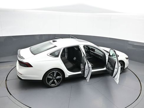 Certified 2023 Honda Accord Sport image 44