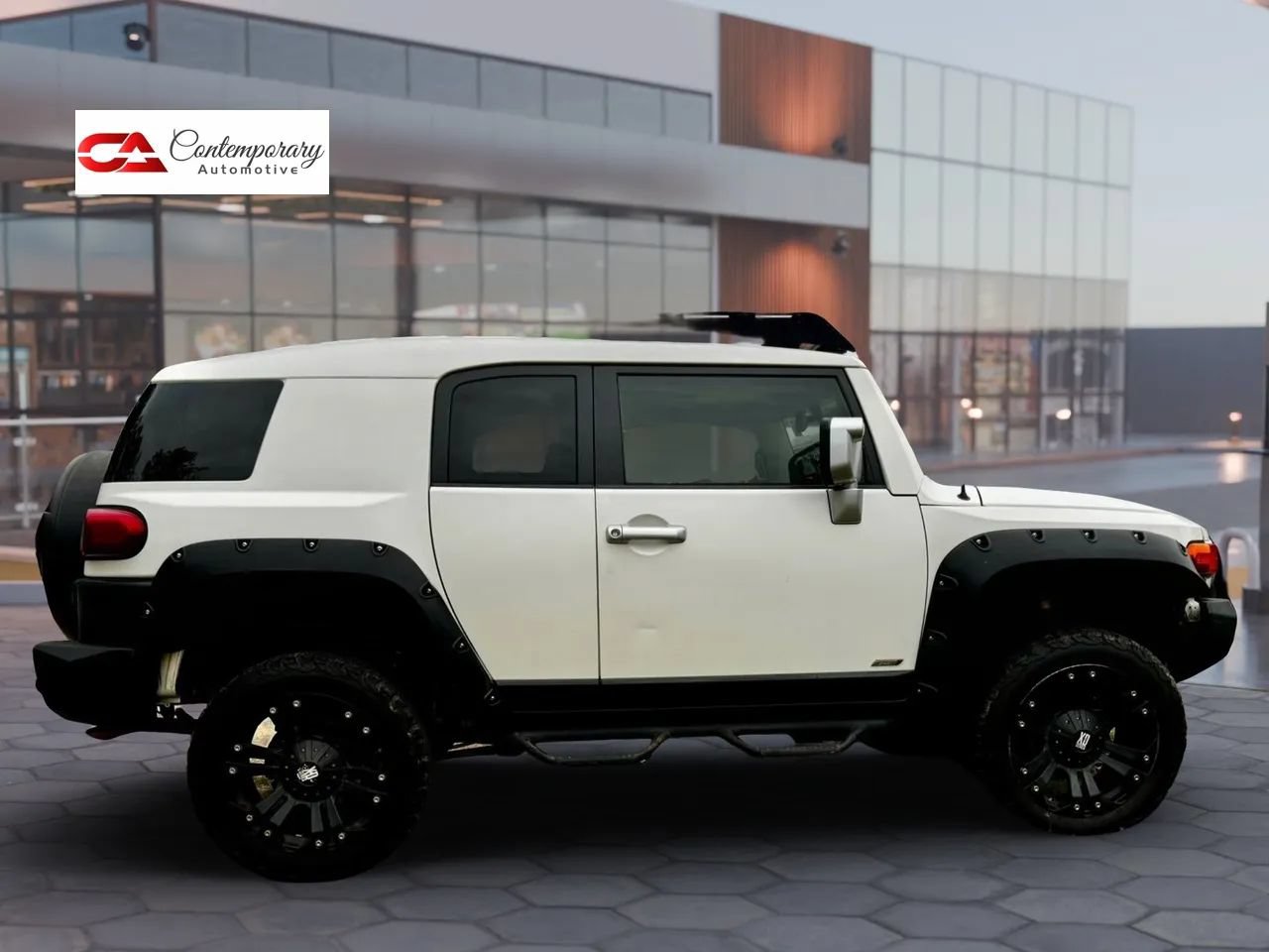 Used 2012 Toyota FJ Cruiser 4WD w/ Convenience Pkg image 4