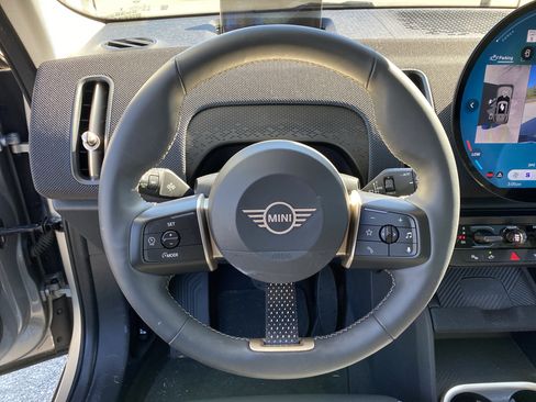 Certified 2025 MINI Cooper Countryman S image 10