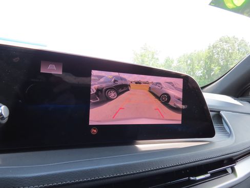 Certified 2024 Cadillac XT4 Premium Luxury image 20