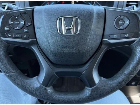 Used 2022 Honda Odyssey EX image 12