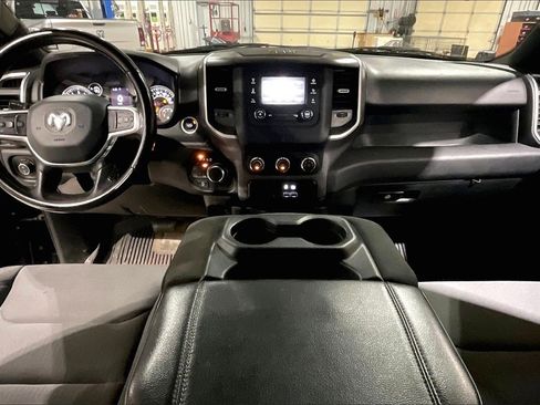 Used 2021 RAM 1500 Big Horn image 13