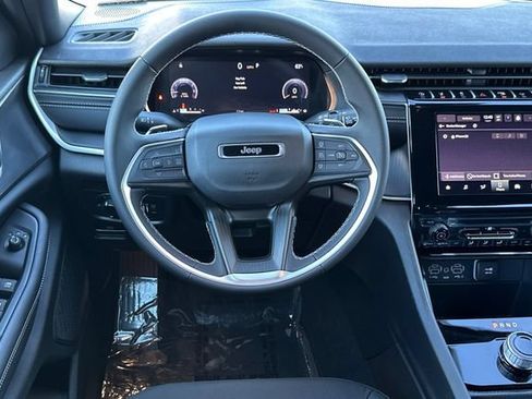New 2025 Jeep Grand Cherokee Laredo w/ MOPAR Finishing Package RWD image 14