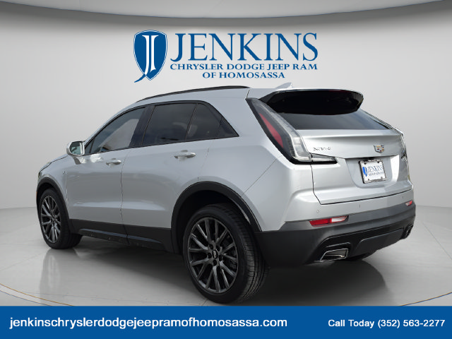 Used 2020 Cadillac XT4 Sport w/ LPO, Midnight Sport Package FWD image 7