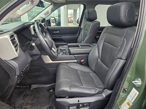 Used 2022 Toyota Tundra Limited image 14