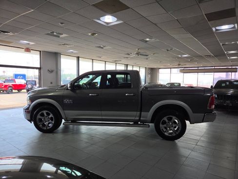 Used 2013 RAM 1500 Laramie w/ Convenience Group AWD/4WD image 4