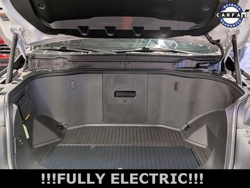 Used 2023 Ford F150 Lightning XLT image 26