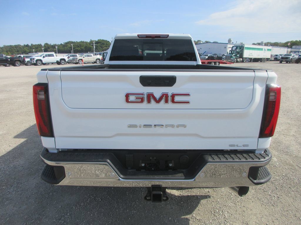 New 2026 GMC Sierra 3500 SLE w/ SLE Value Package AWD/4WD image 5