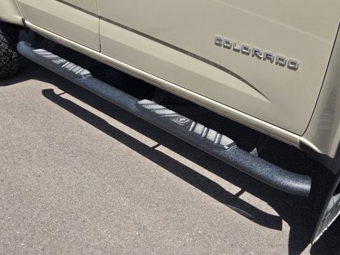 Used 2022 Chevrolet Colorado ZR2 AWD/4WD image 57