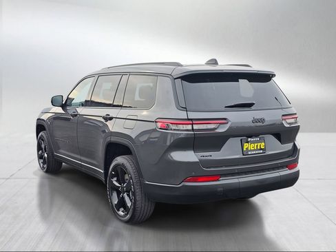 New 2025 Jeep Grand Cherokee L Altitude image 4