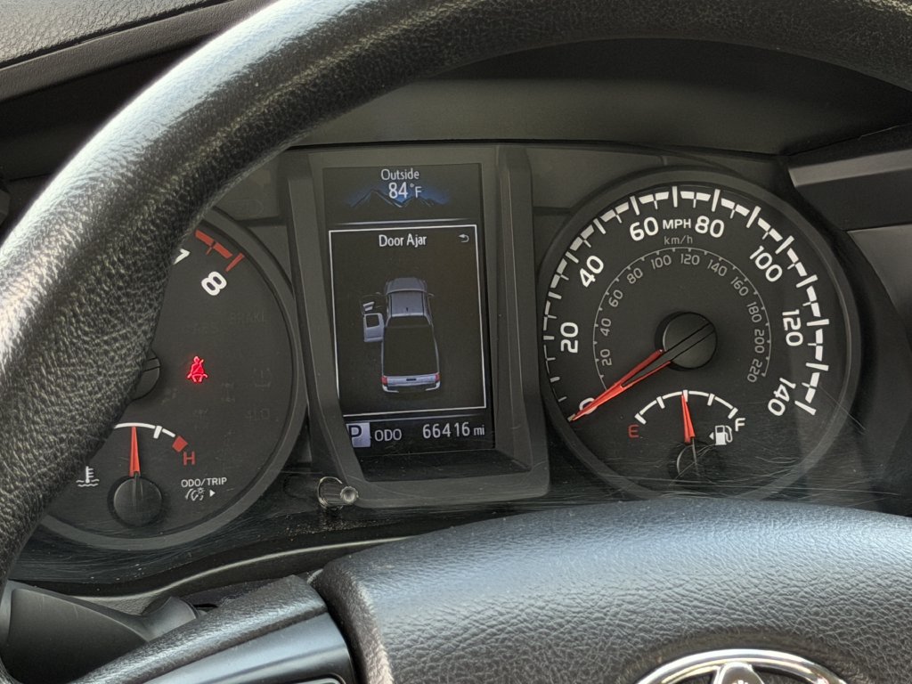 Used 2021 Toyota Tacoma SR RWD image 15