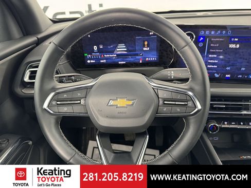 Used 2026 Chevrolet Traverse LT image 27