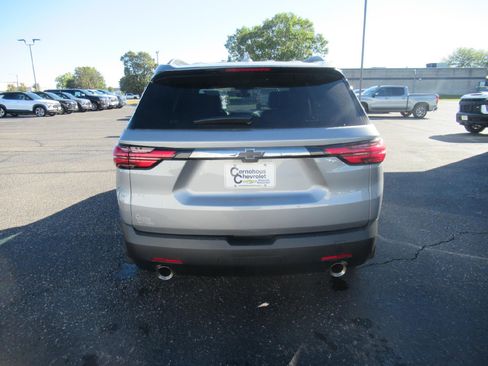 Certified 2024 Chevrolet Traverse RS w/ LPO, Floor Liner Package image 6