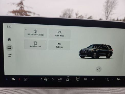 Certified 2025 Ford Explorer ST-Line image 22