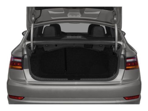 Used 2019 Volkswagen Jetta GLI image 11