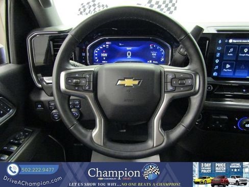 Certified 2025 Chevrolet Silverado 2500 LTZ AWD/4WD image 35