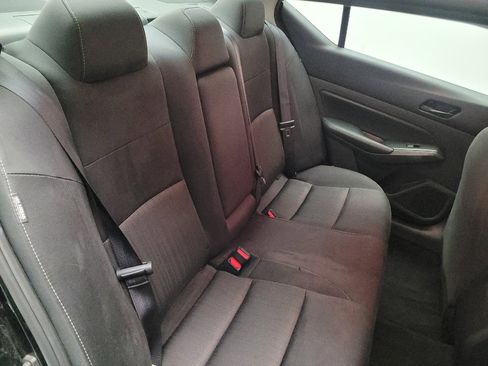 Used 2024 Nissan Altima 2.5 SV FWD image 19