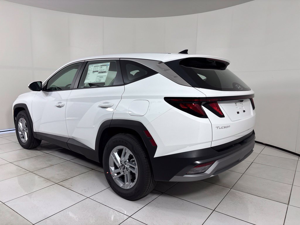 New 2026 Hyundai Tucson SE FWD image 3